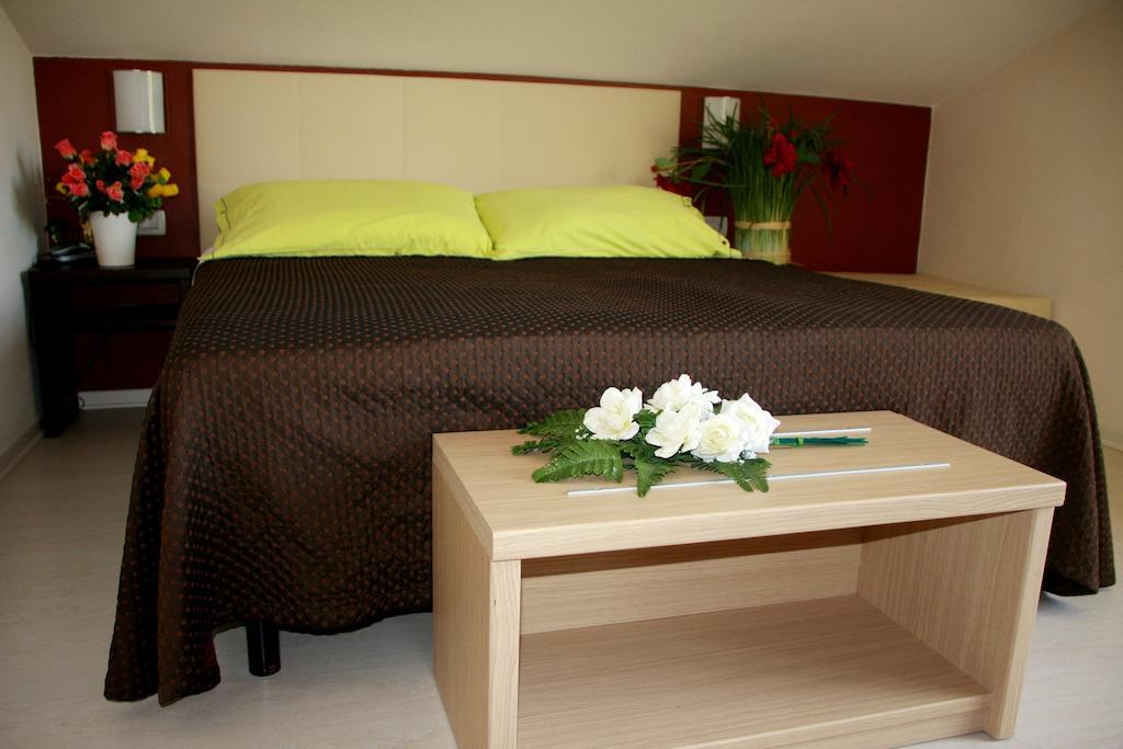 Hotel Monica Cervia Bilik gambar